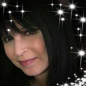 Meet your Posher, Jacquelyn